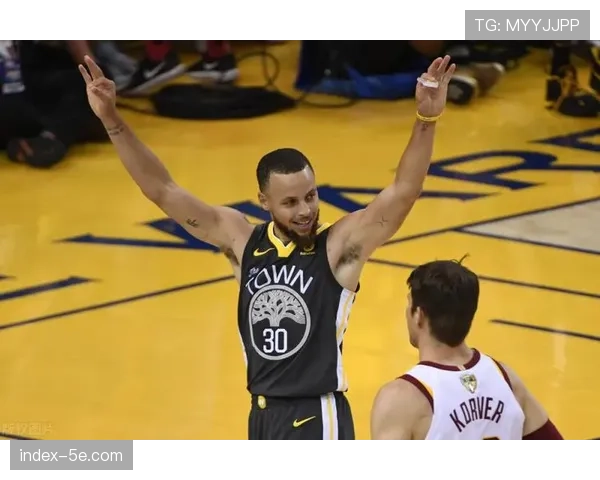 亚历山大正式达标评奖资格 场均31.6分位列得分榜第二